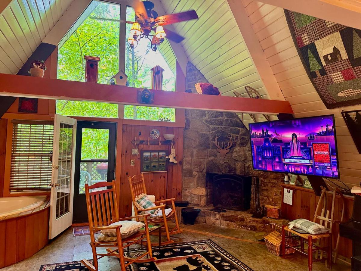 Buckberry Creek Chalet Villa Gatlinburg Exterior photo